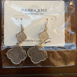 Park Lane Earrings - silver MOANA
